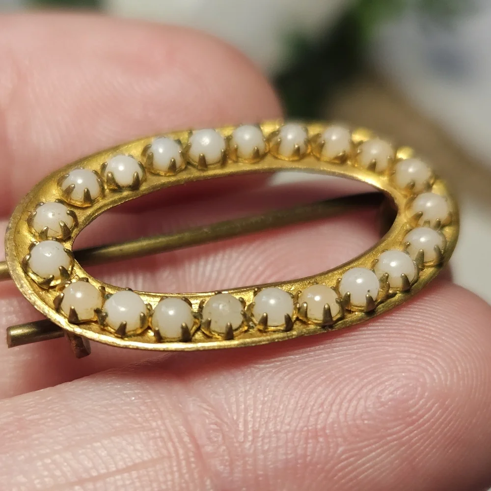 Vintage Gold Brush & Beaded Hair Barrette